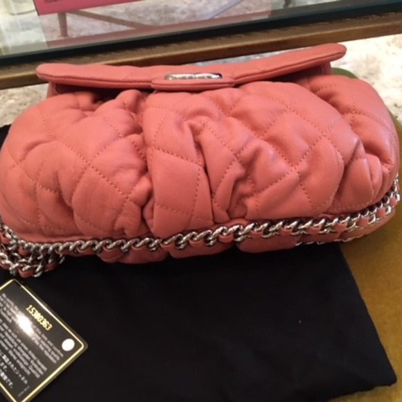 CHANEL front flap purse, peach/salmon - Picture 3 of 8